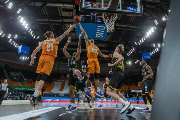 结合的进攻 结合的进攻